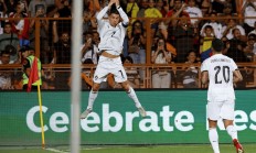 包含C罗新星赛况扑朔迷离表现惊艳，德国队未来可期！的词条